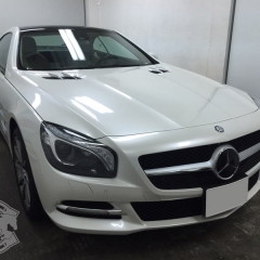Mercedes Benz carwrapping pearl white crazycolorz