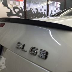 トランクスポイラー カーラッピング 東京 ブラック AMG SL63