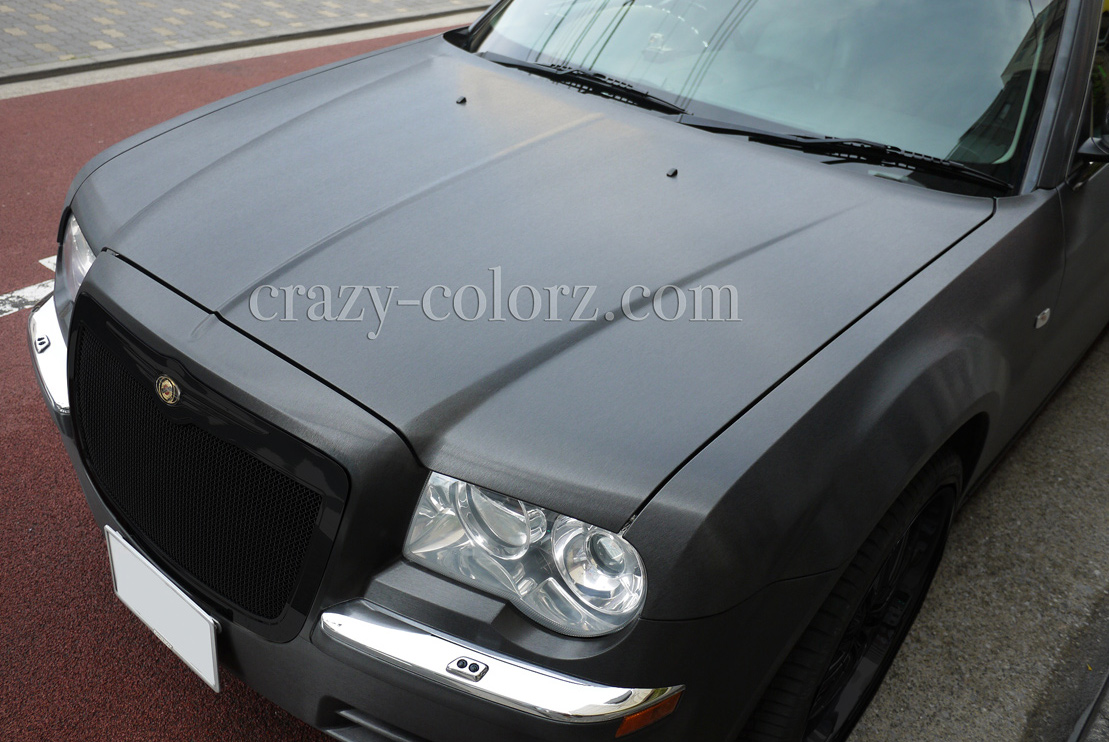 CHRYSLER 300C BRUSHED BLACK METALLIC FULL WRAPS | カーラッピング
