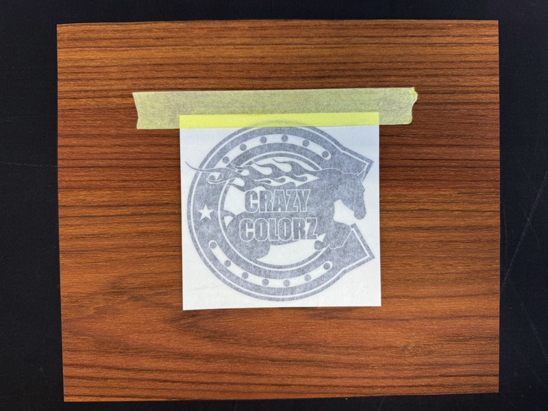 デカールステッカーインストール 位置合わせして上にマスキングテープで固定