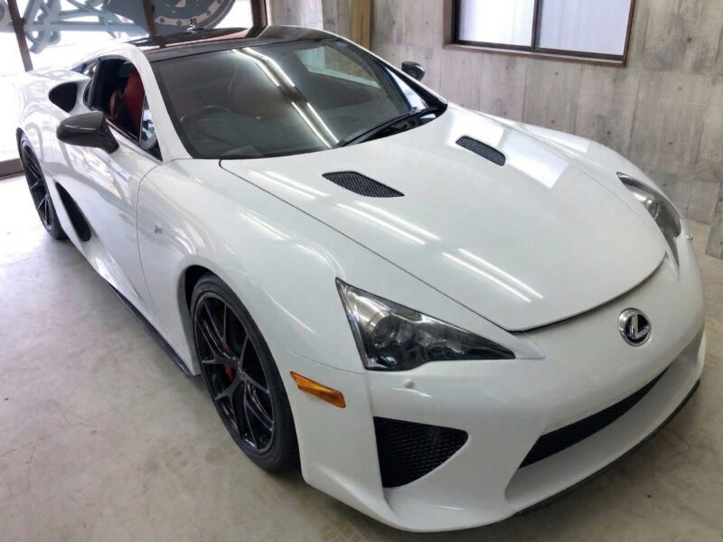 🏎️ レクサスLFA × ハイグロス・クレイジーカーボン：究極のリアルを