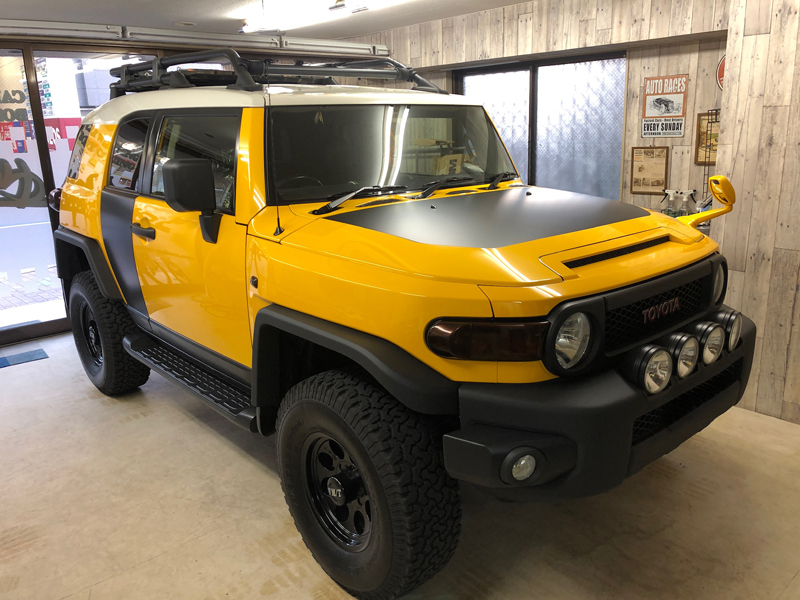 Fjクルーザーボンネットデカールインストール