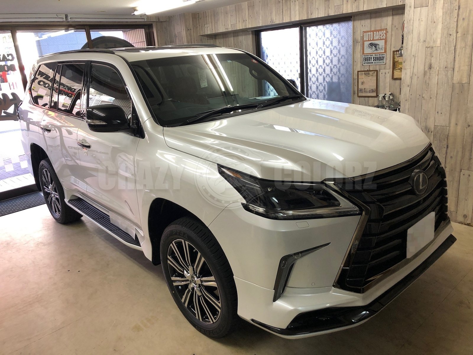レクサス LX ブラックアウト ラッピング 東京