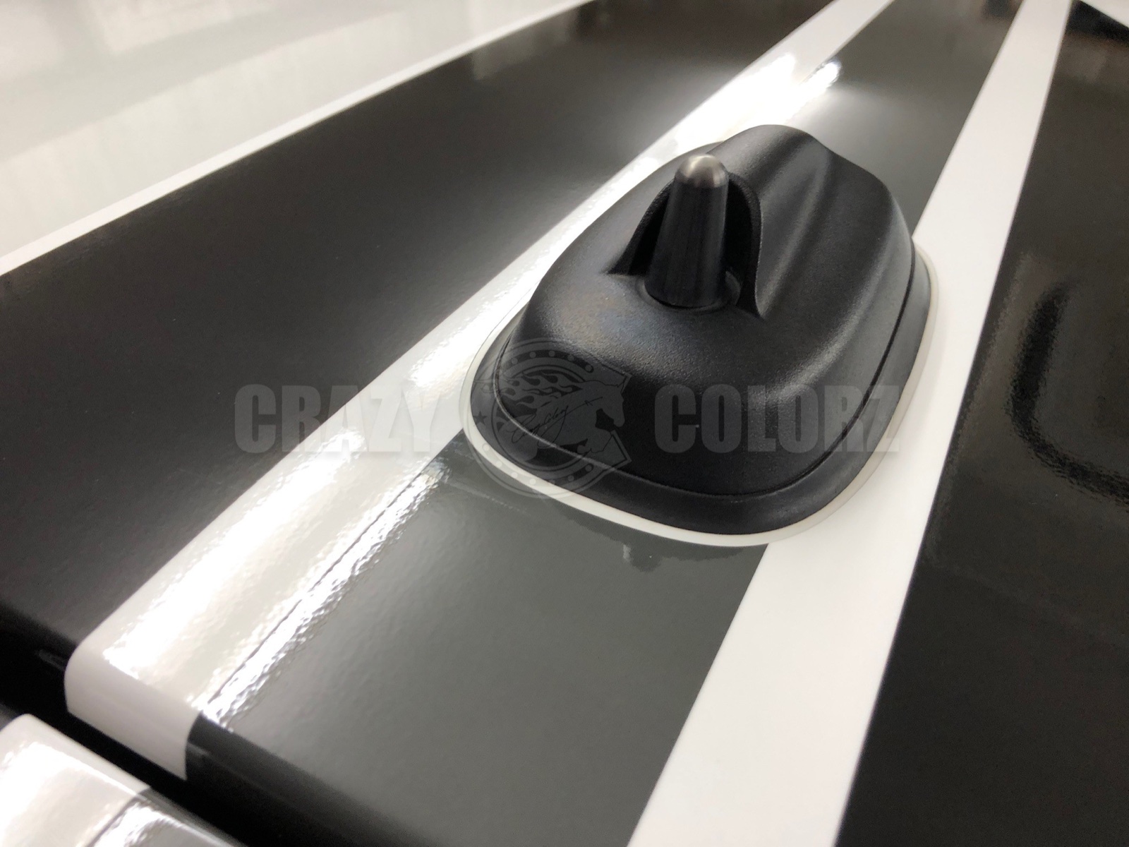 MINI Cooper ブラックジャック施工のルーフアンテナまわり