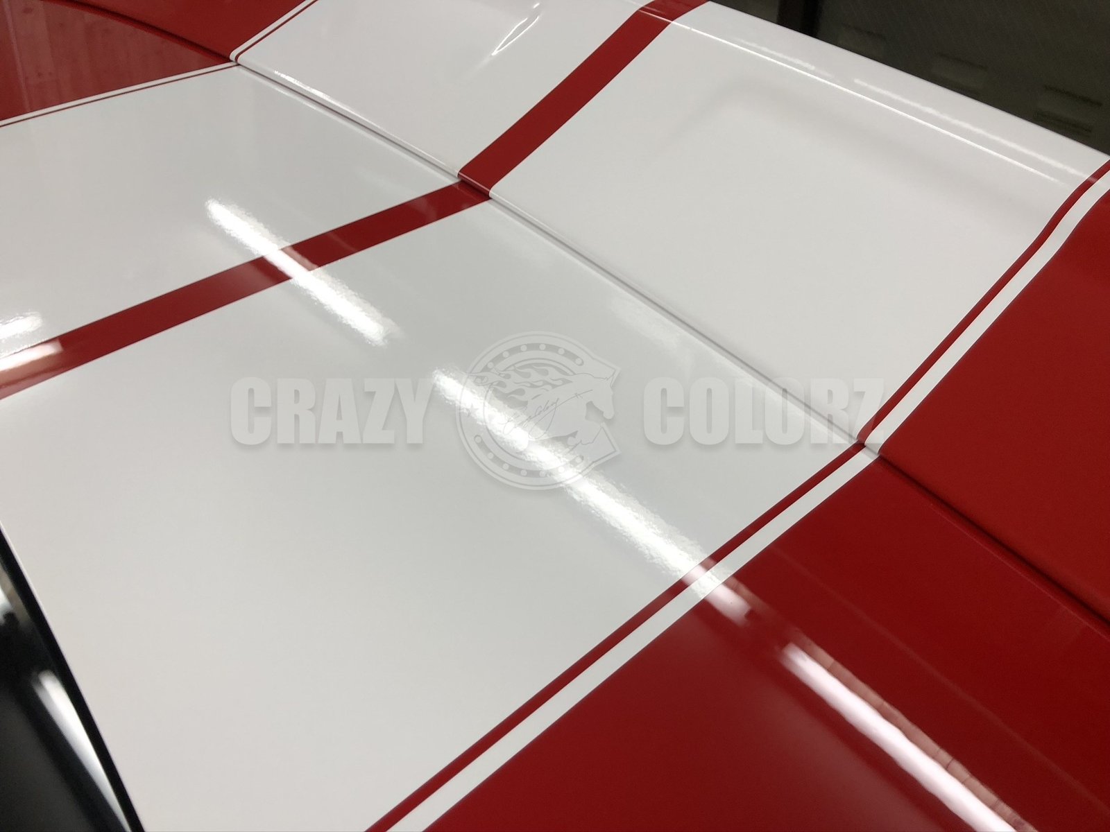 マスタング S197 ホワイトセンターストライプ施工