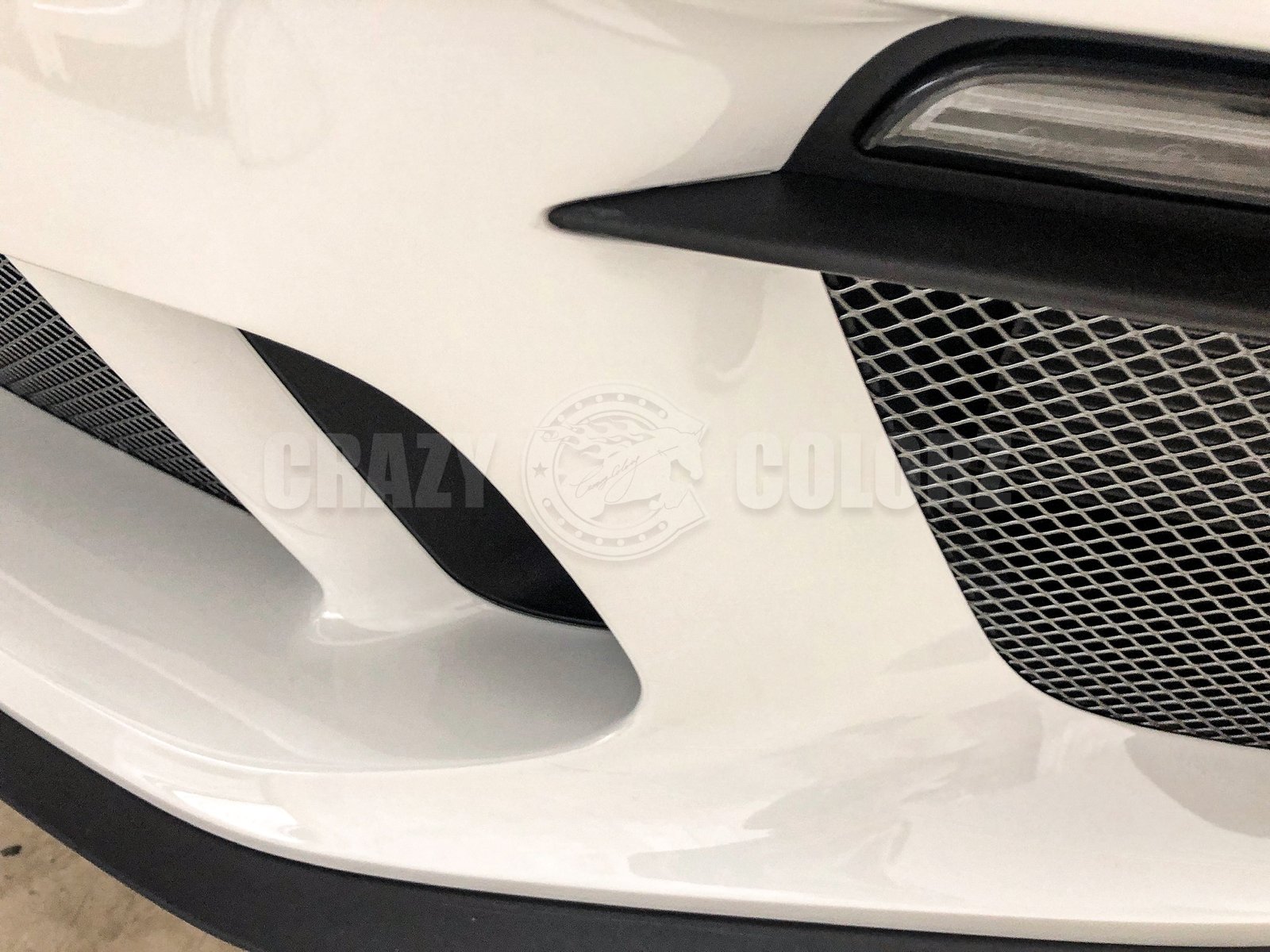 プロテクションフィルムを施工したポルシェ911 GT3のフロントバンパー